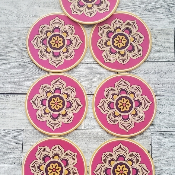 Vera Bradley Coaster Set Cardboard 7 Pink/Yellow. - Picture 6 of 10
